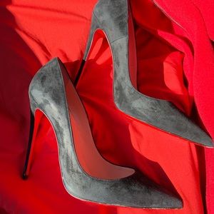 So Kate Black Suede size 40.5